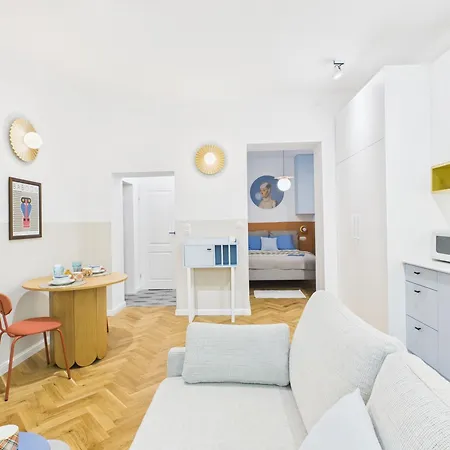 Superapart Saska 76 - With Workspace *