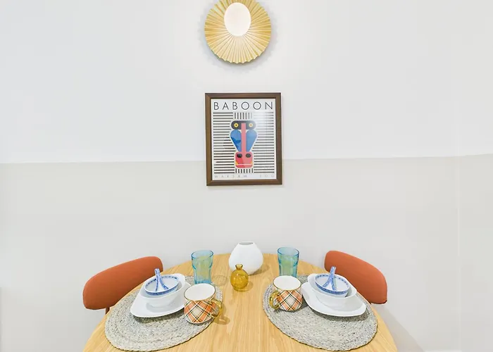 Superapart Saska 76 - With Workspace